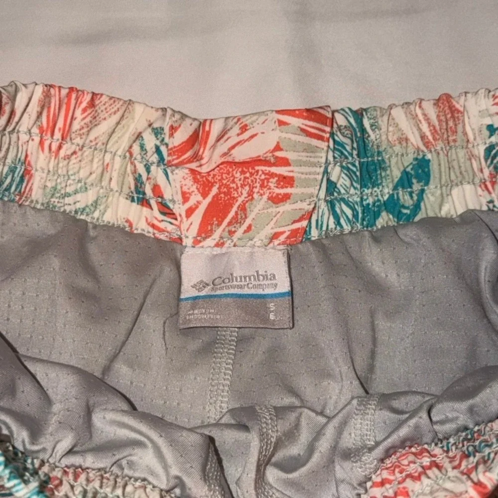 Columbia PFG Shorts Mens Small Coral Teal Tropical Palm Print Mesh Lined Fishing